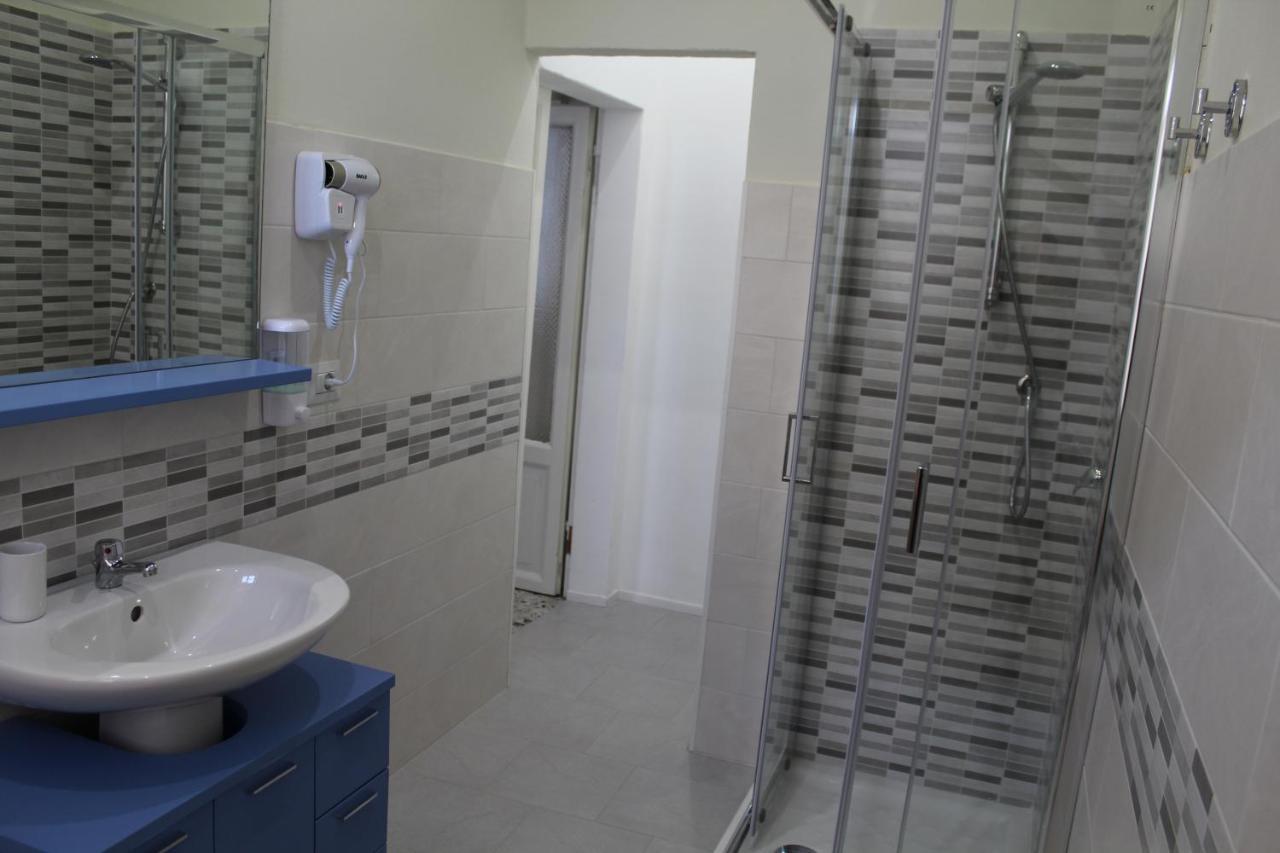 B&B Red House Garlate Zewnętrze zdjęcie