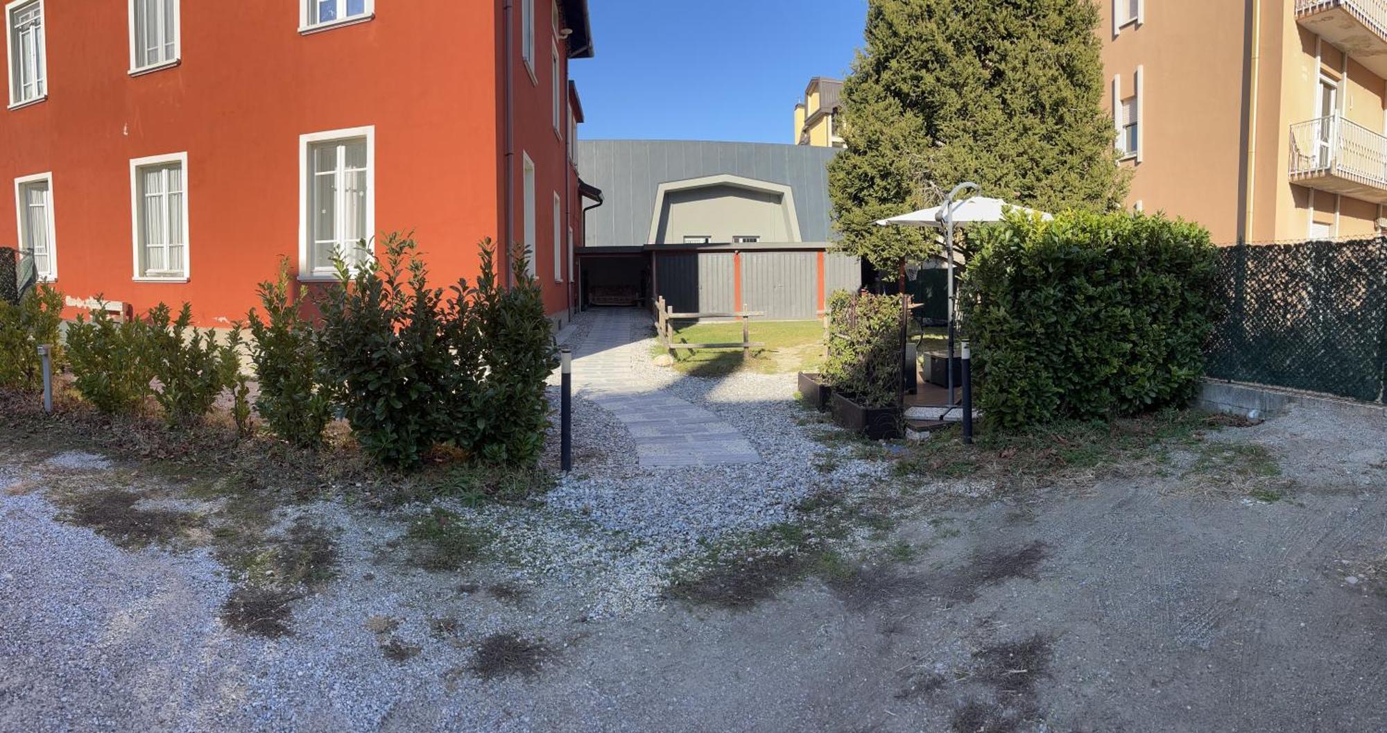 B&B Red House Garlate Zewnętrze zdjęcie